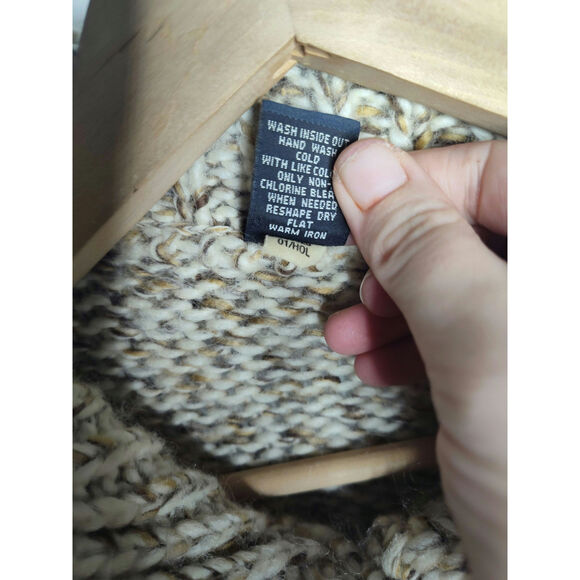 Vintage Gap Oversized Wool Knit Cardigan Women's L tan - Picture 5 of 9